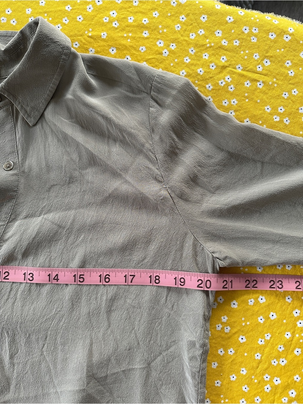 Eileen Fisher 100% Silk Top - Picture 10 of 12